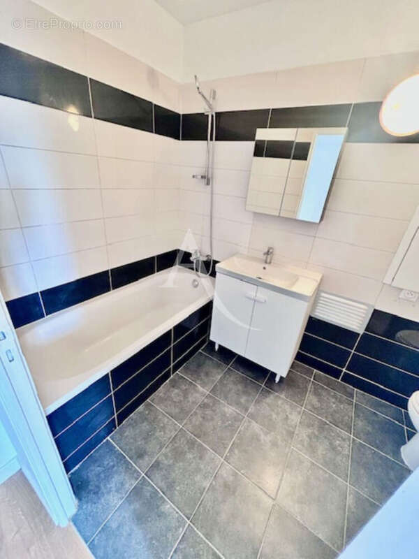 Appartement à LE BOURGET