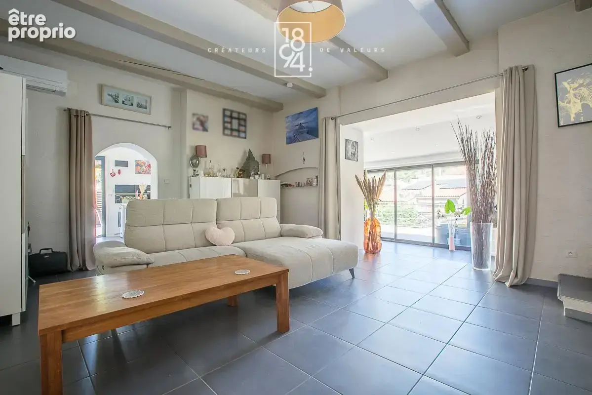 Maison T5 à vendre La Rougière Septèmes les Vallons (13240)  180 m²  Garage I Piscine I Jardin - photo 5