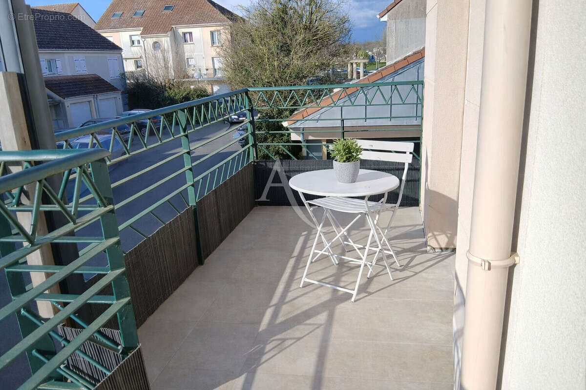 Appartement à ROISSY-EN-BRIE