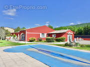 Maison à SAINT-CEZAIRE-SUR-SIAGNE