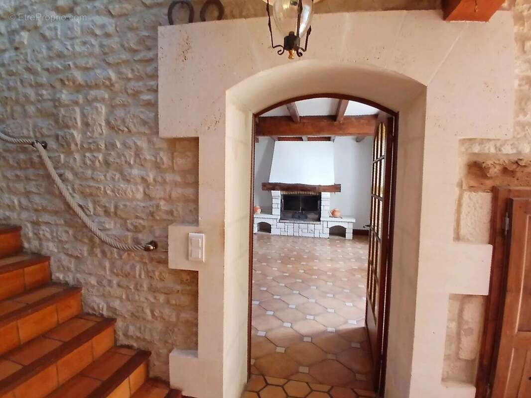 Maison à JARNAC