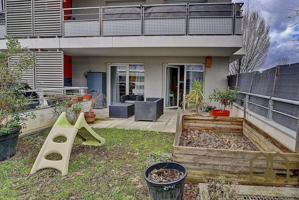 Appartement à VAULX-EN-VELIN