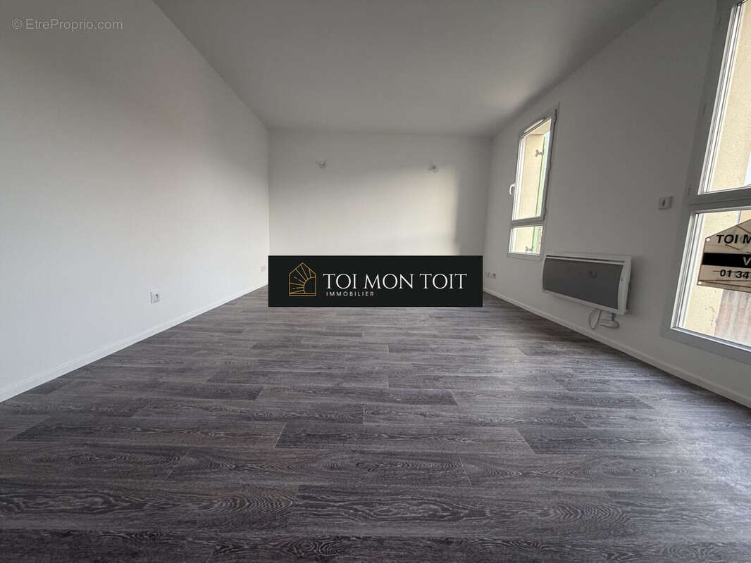 Appartement à SURVILLIERS