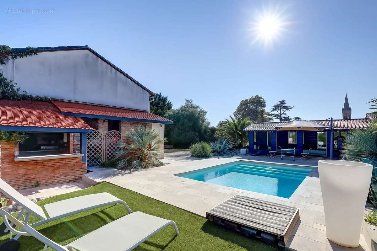 Maison à PECHBONNIEU