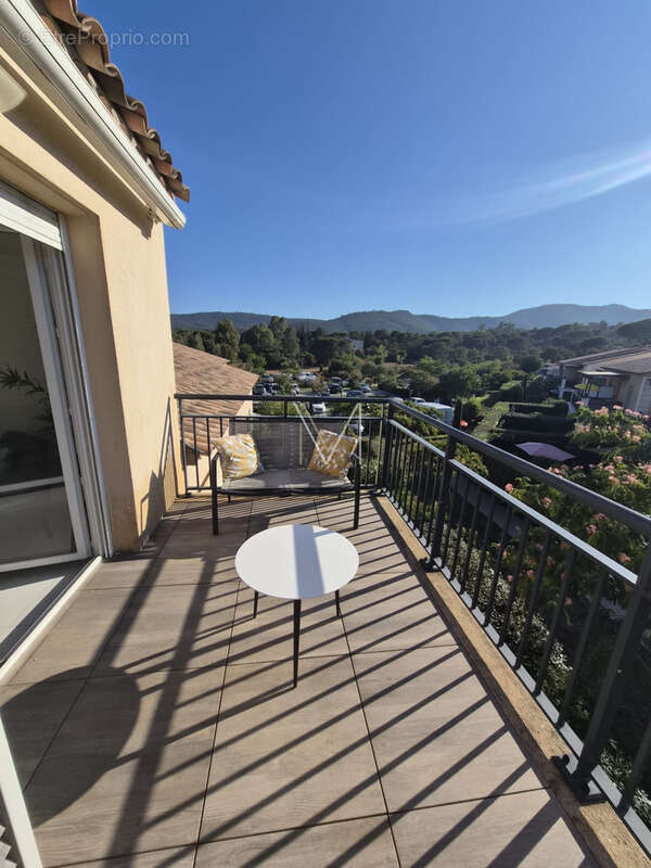 Appartement dernier etage vue degagee avec terrasse - photo 12