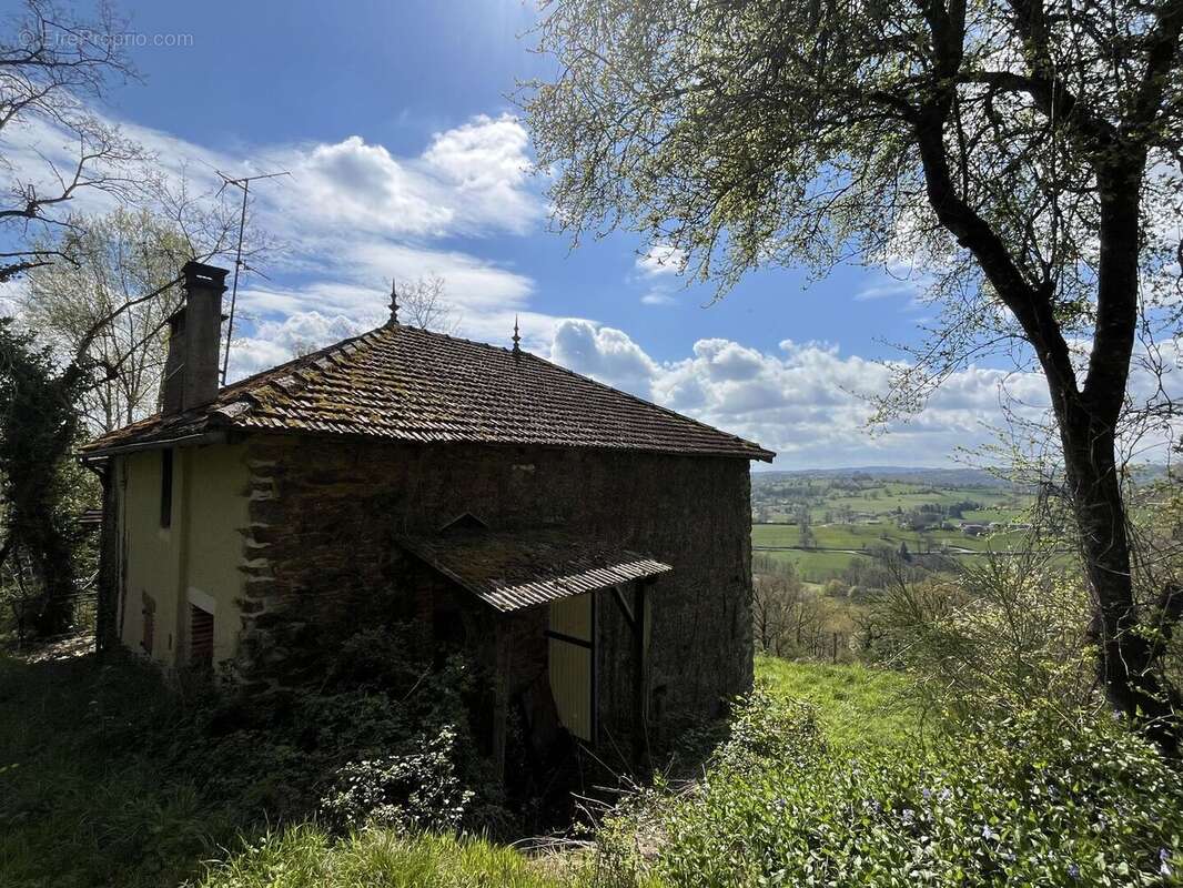 Extérieur - Maison à BAGNAC-SUR-CELE