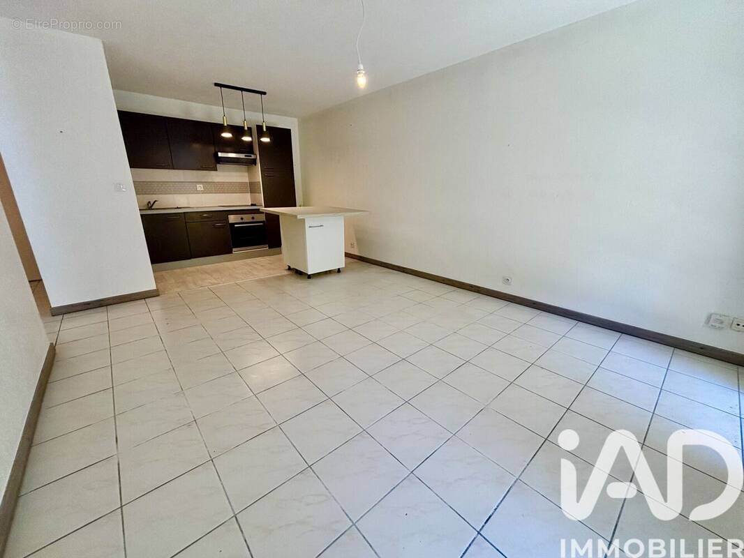 Photo 1 - Appartement à CENON