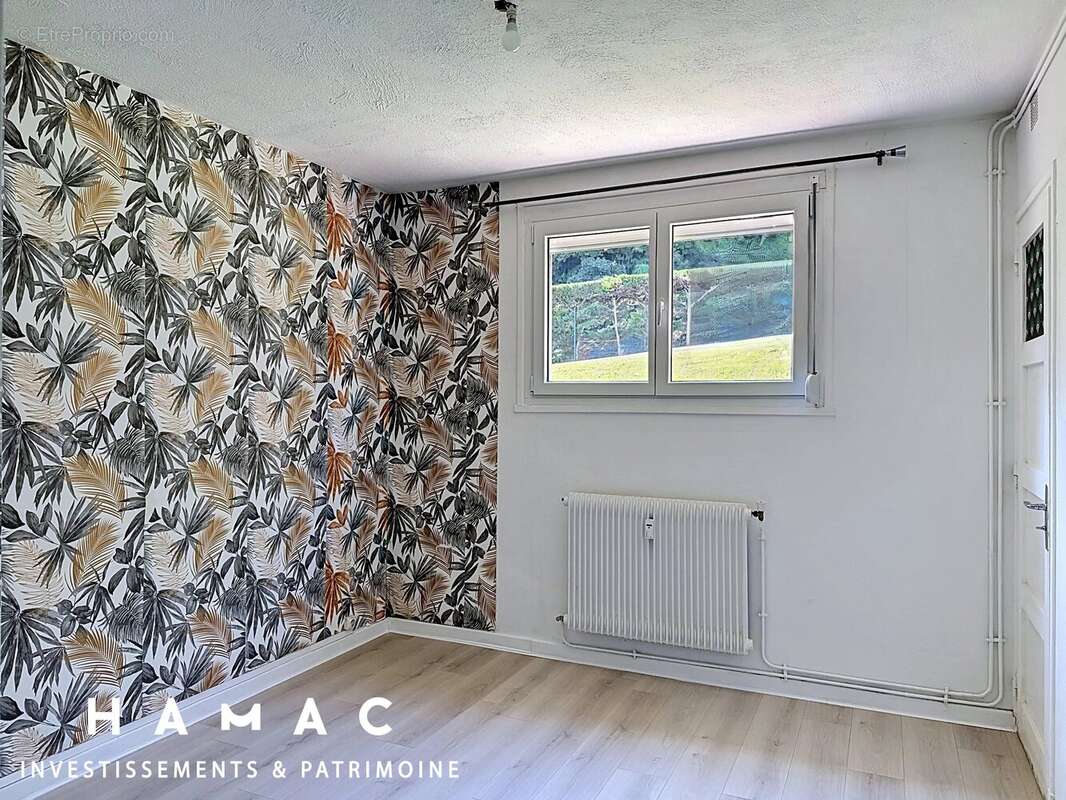 Appartement à LA MULATIERE