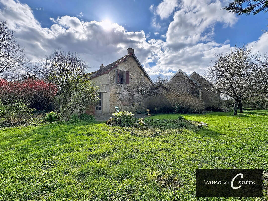 Maison à MONTMIRAIL