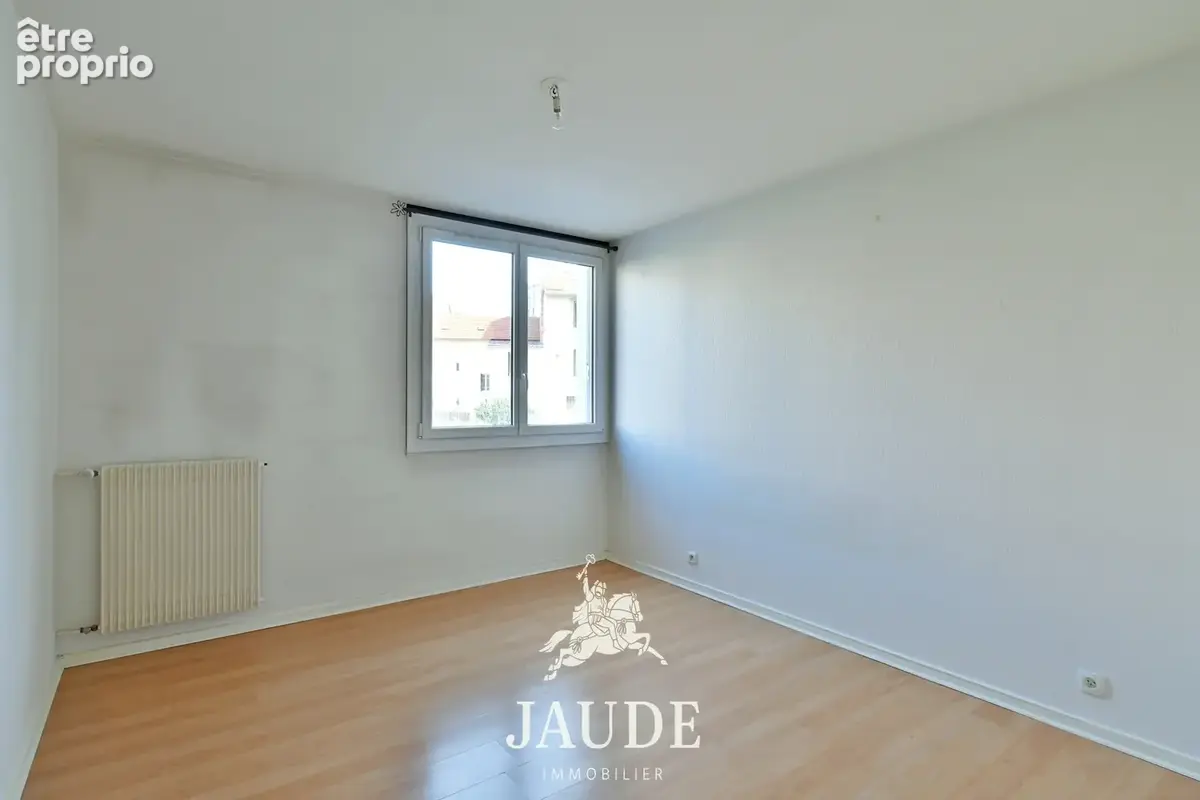 Appartement T3 de 66,33 m2 avec parking et cave, 7 rue Saint-Simon à Clermont-Ferrand - photo 5