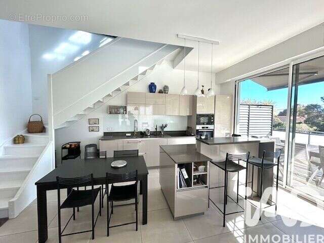 Photo 3 - Appartement à SAINT-RAPHAEL