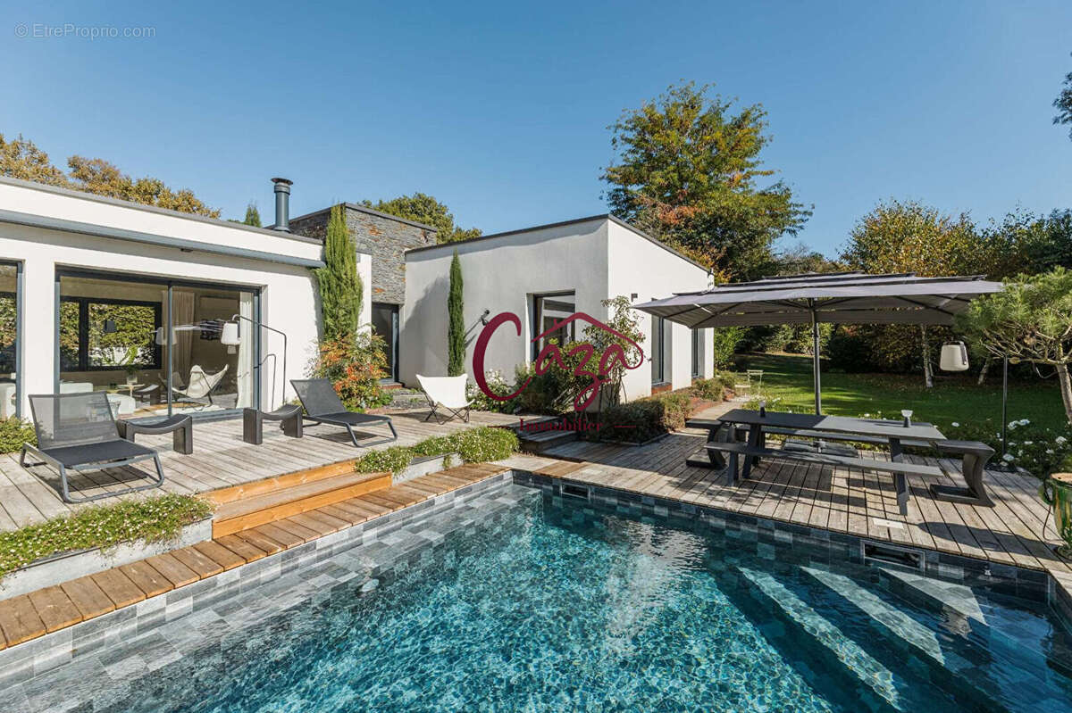 Maison à ARTIGUES-PRES-BORDEAUX