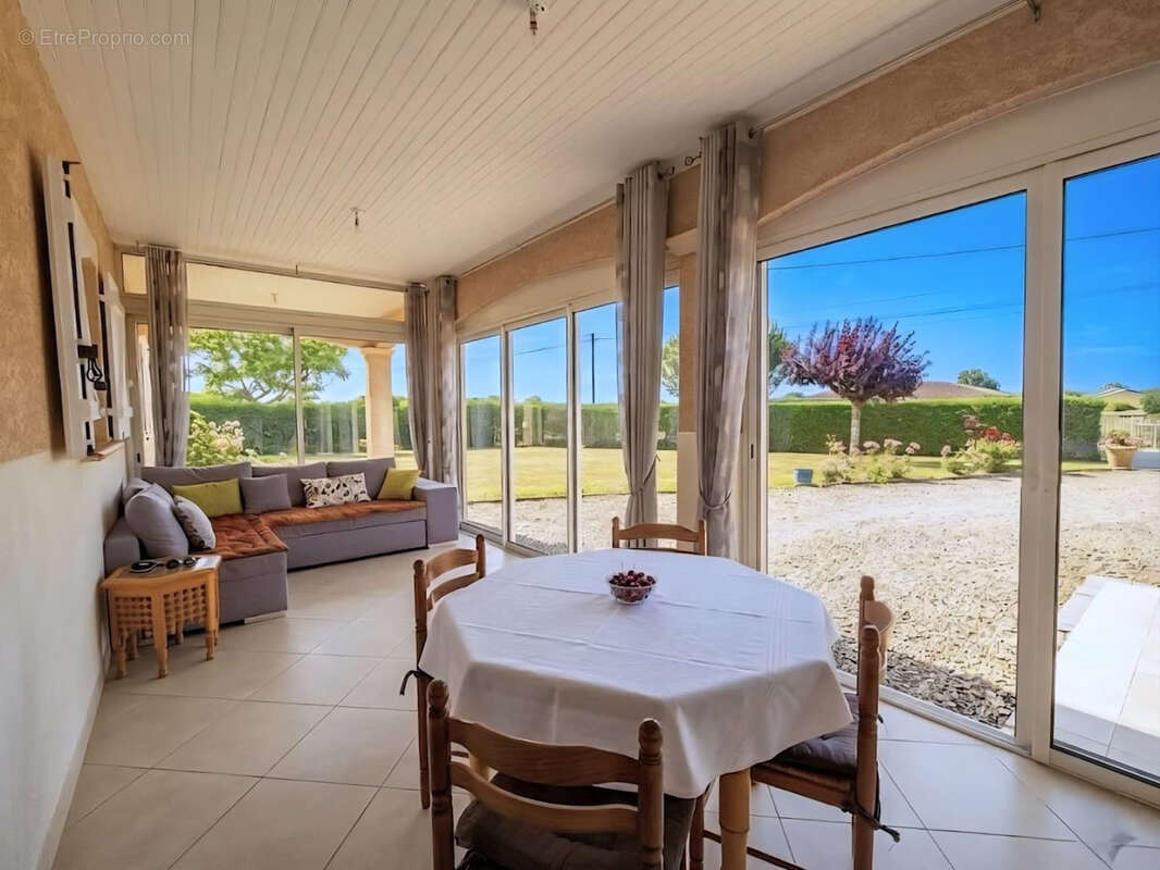 Vaste plain pied familial  avec grand jardin - photo 15