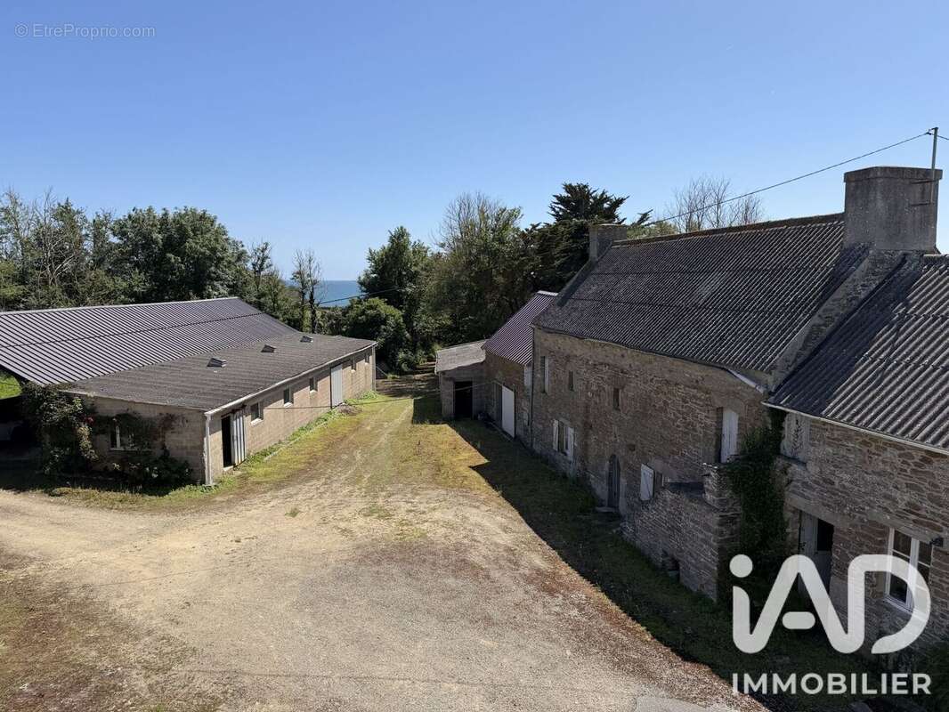 Maison 500 m² à Clohars-Carnoet  - photo 5