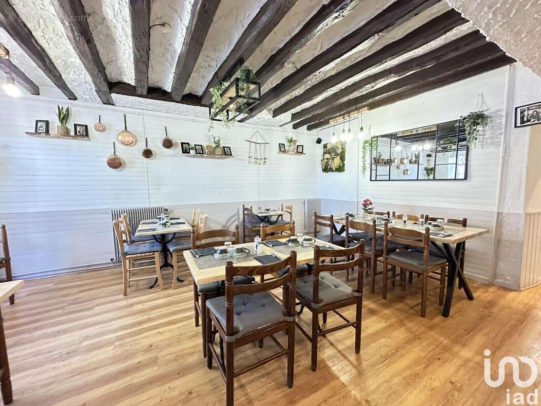 Photo 5 - Commerce à ORSAY