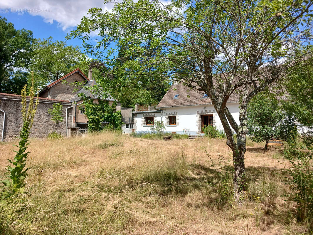 Exclusivité , maison de famille avec des grandes dépendances, entre Le Lac de Crescent et Lormes, Morvan à moi - photo 100