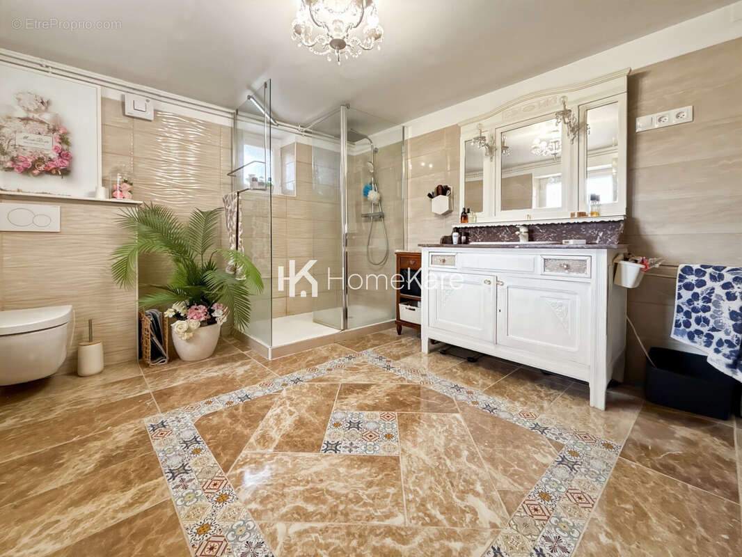 Maison 185 m² à Revel  - photo 6