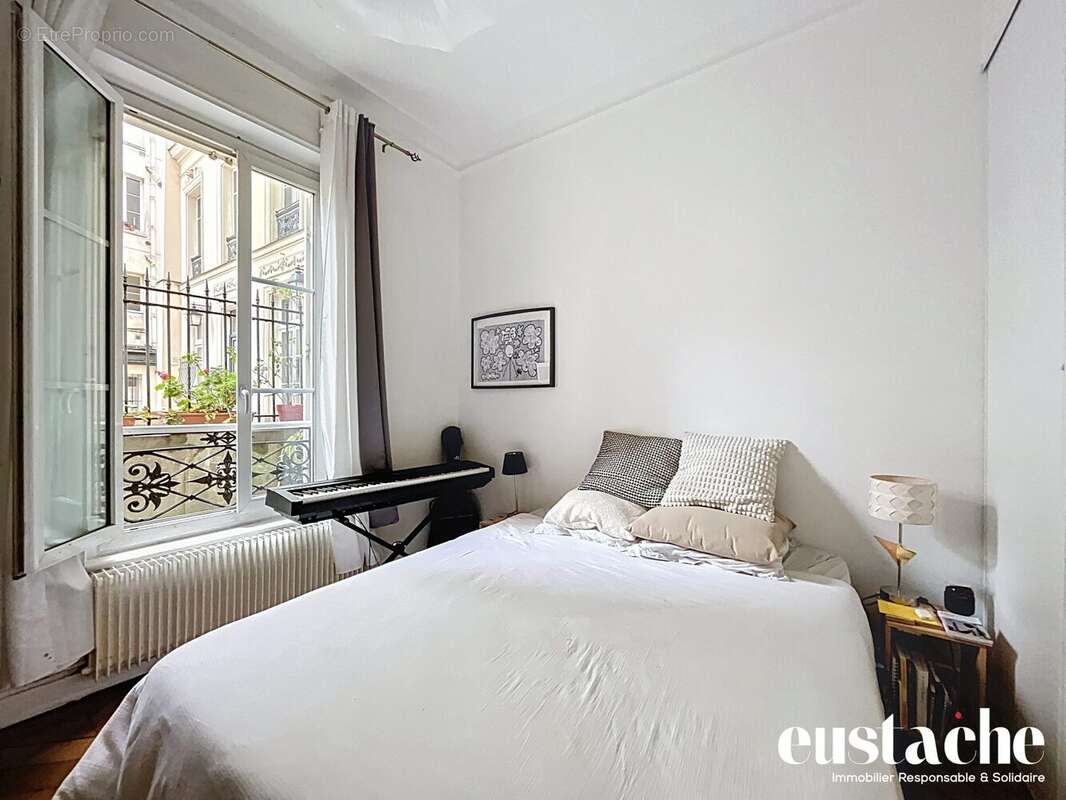 Appartement à PARIS-9E