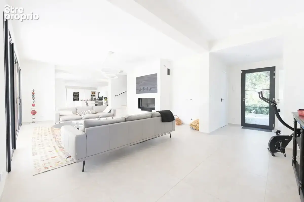 Maison familiale rénovée avec piscine     VENDUE PAR NOS SOINS - photo 14