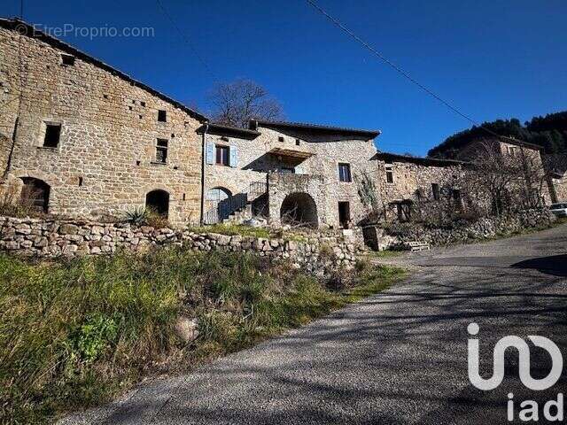 Photo 2 - Maison à SAINT-ANDEOL-DE-VALS
