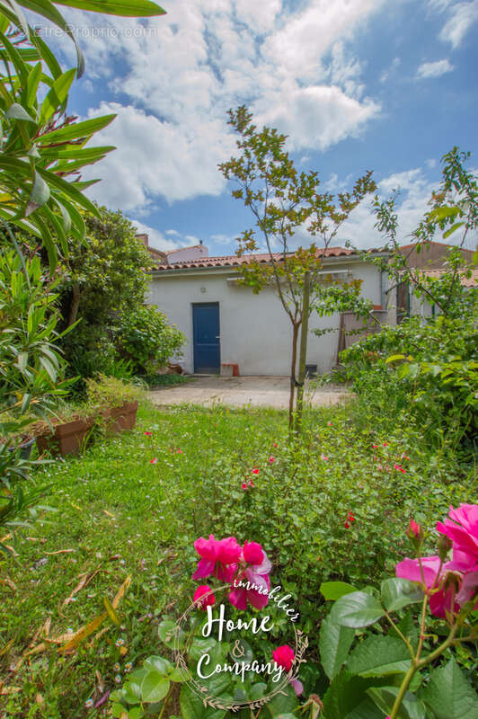 Maison à MESCHERS-SUR-GIRONDE