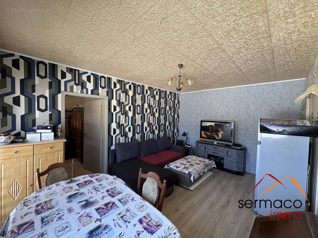 Séjour - Appartement à SARREGUEMINES