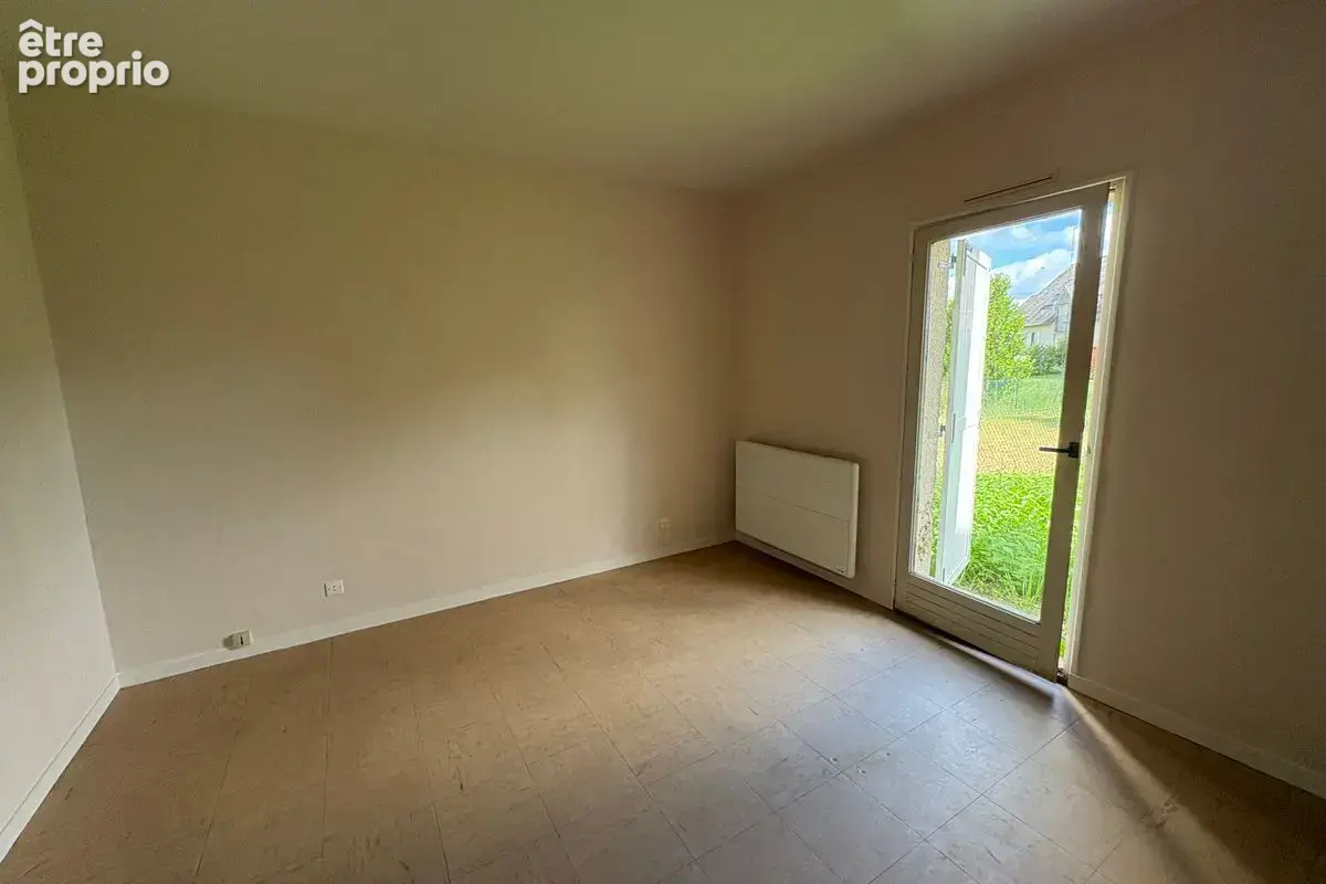 Champigny sur Veude - maison T2 - photo 4