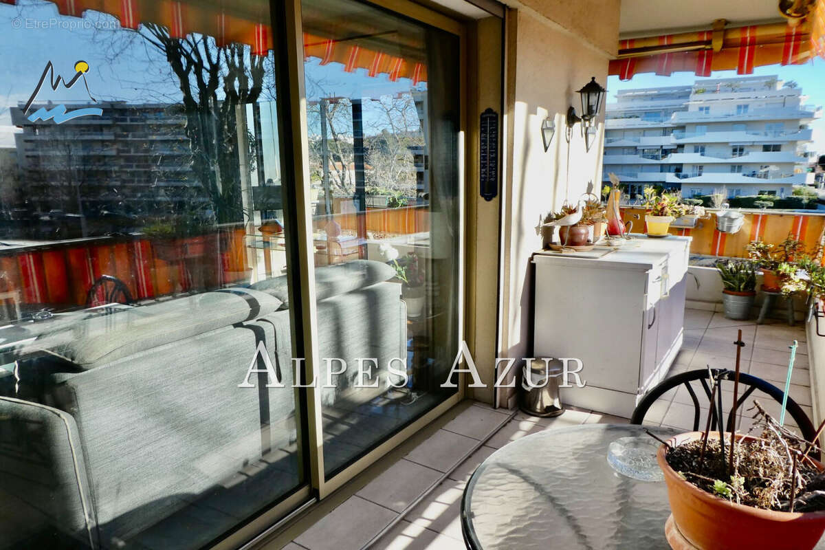 Appartement à CAGNES-SUR-MER