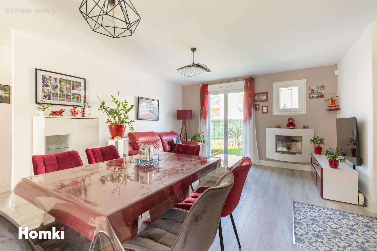 Appartement à AUSSONNE