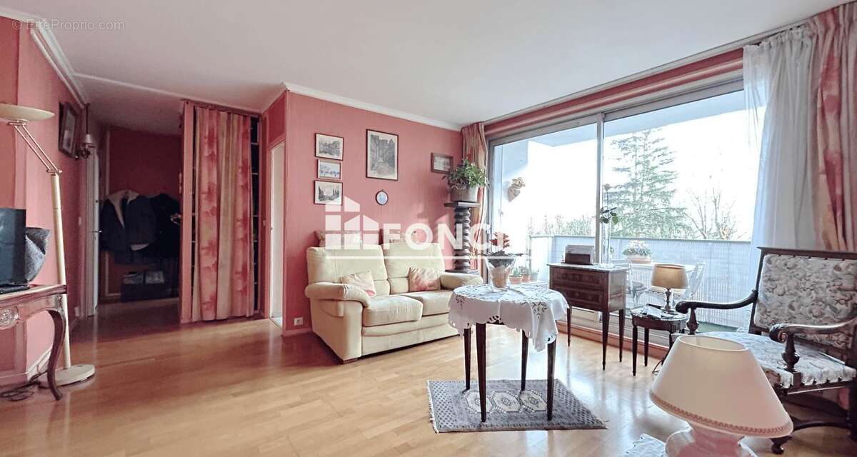 Appartement à MARLY-LE-ROI