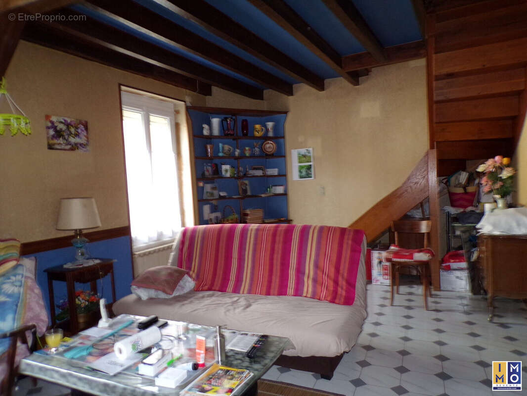 Maison à SAINT-MARTIN-D'AUXIGNY