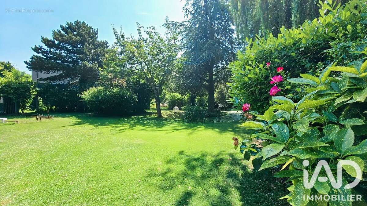 Maison 220 m² à Fournes-En-Weppes  - photo 7
