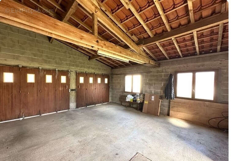 Maison à LA COQUILLE