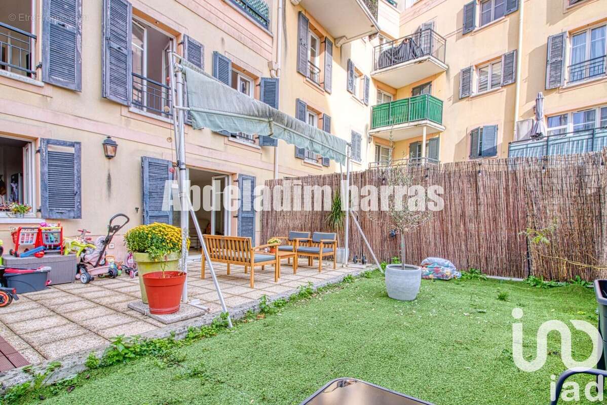 Photo 6 - Appartement à VILLENEUVE-LA-GARENNE