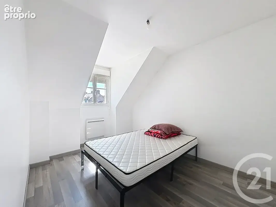 Maison 107 m² à Moissy-Cramayel  - photo 5