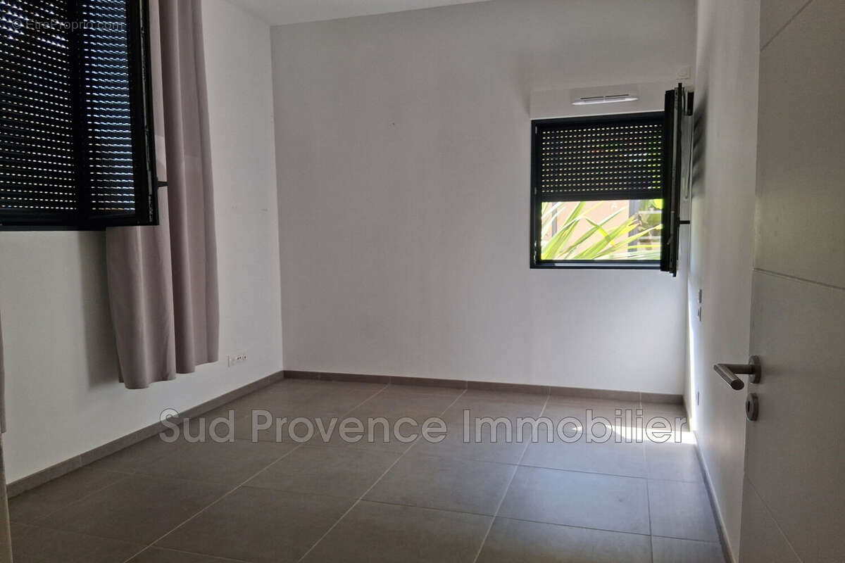 Appartement 80 m² à Vallauris  - photo 3