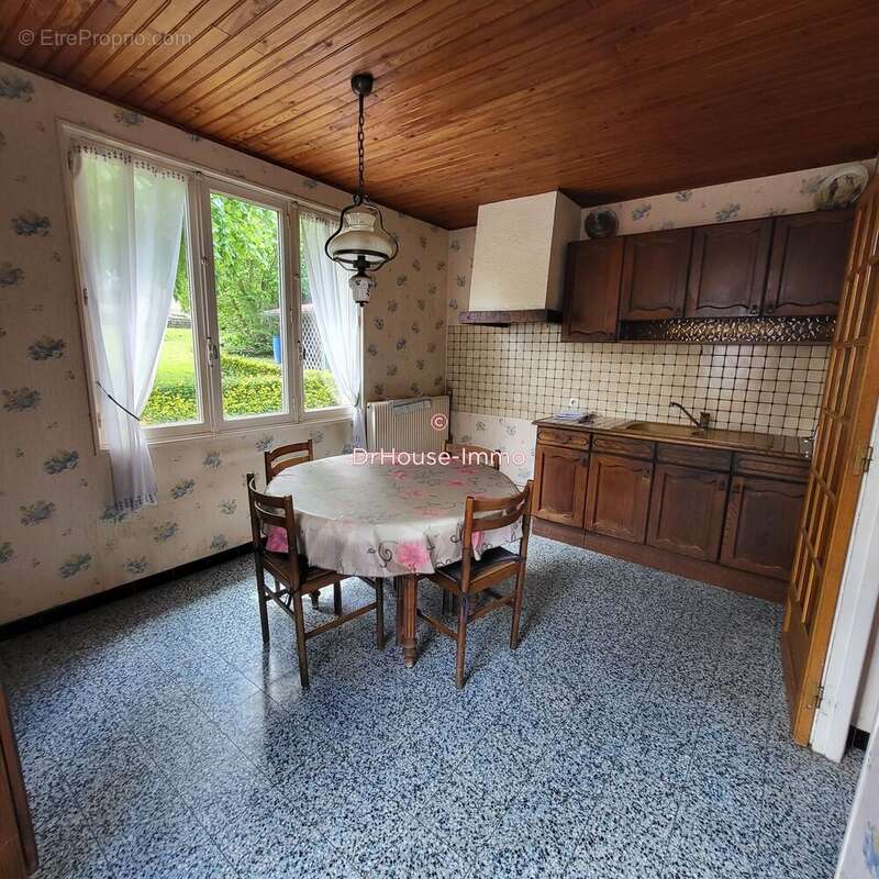 Maison à ARQUES-LA-BATAILLE