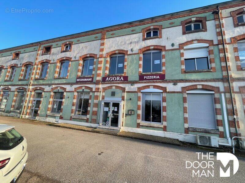 Commerce à CHAUMONT