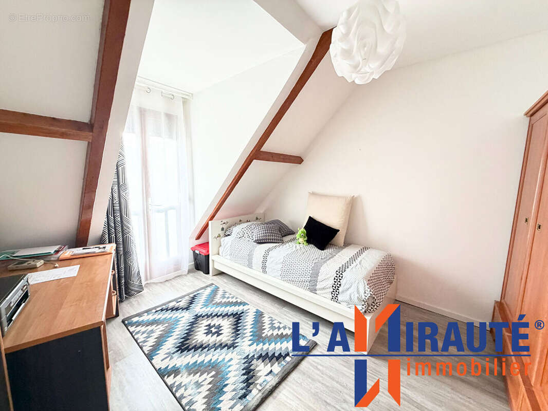 Maison à SARTROUVILLE