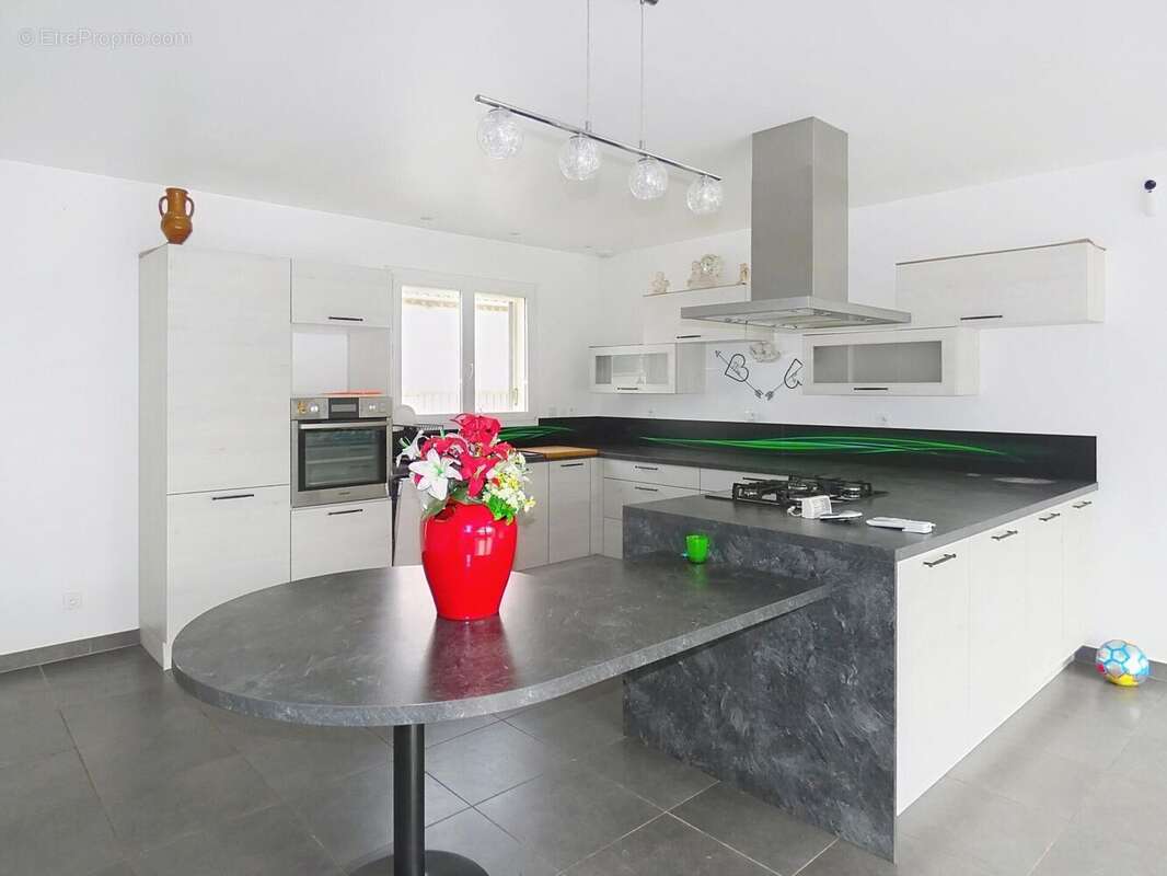 Photo 5 - Maison à LEZIGNAN-CORBIERES