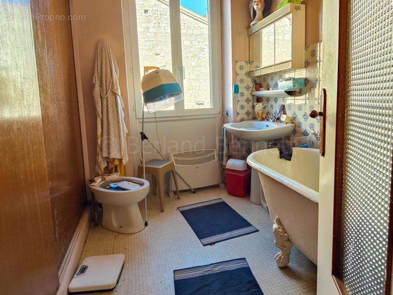 Maison à SAUZE-VAUSSAIS