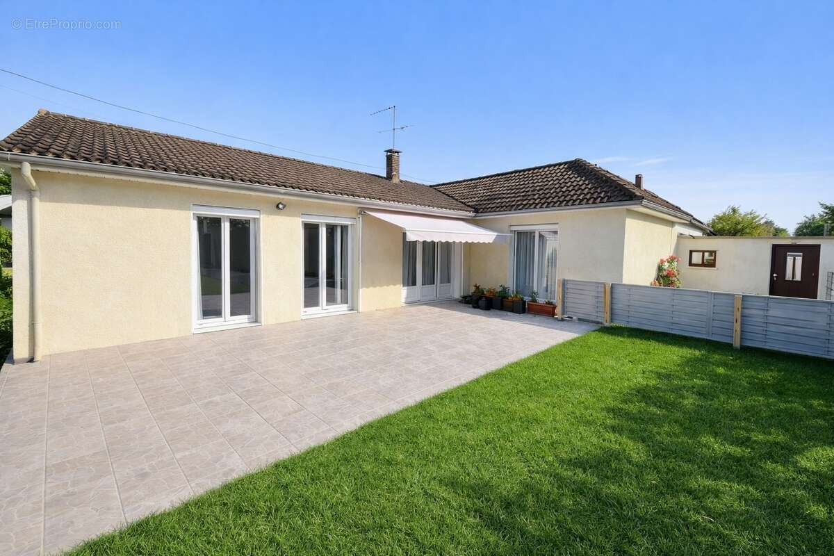 Maison à SAINT-PIERRE-LES-ELBEUF