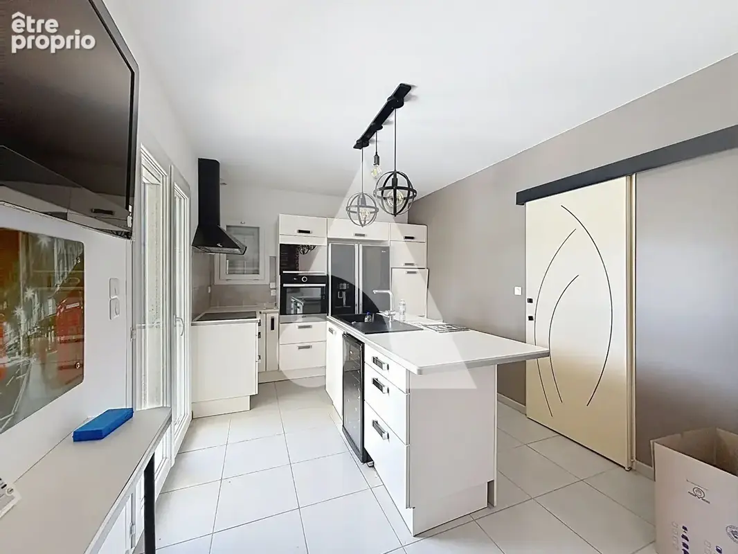 Villa contemporaine 3 faces - piscine - 3 suites parentales - garage - agde - photo 2