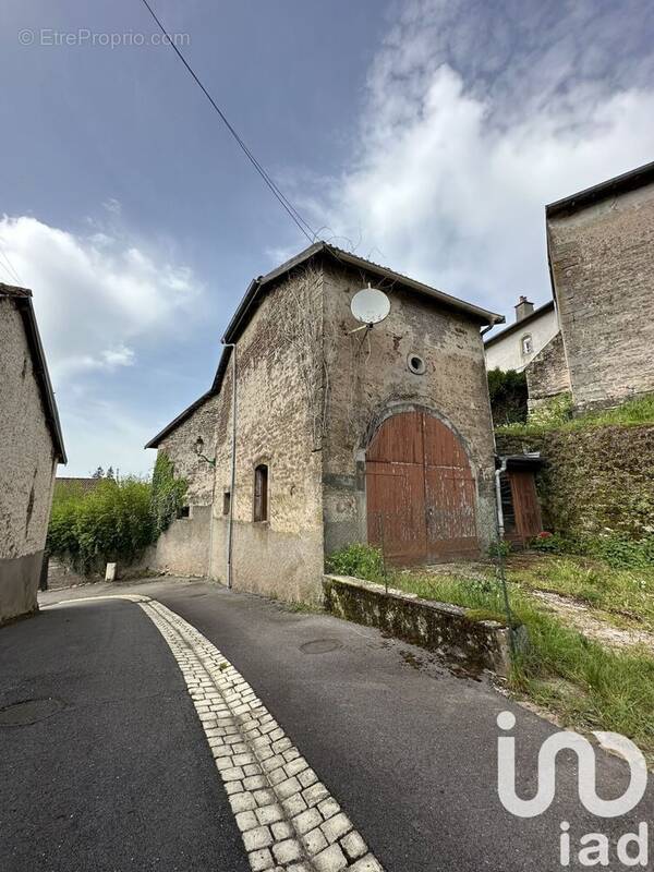 Photo 1 - Maison à ATTIGNY