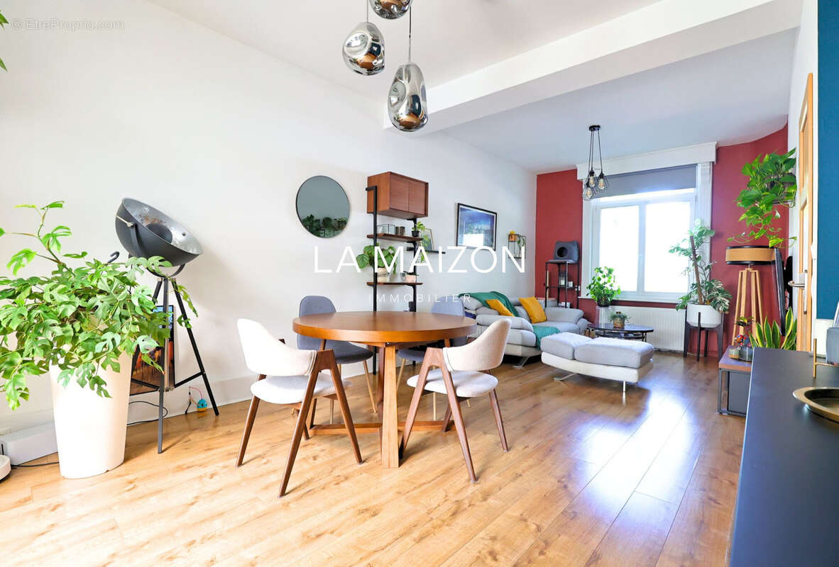 Maison à QUESNOY-SUR-DEULE