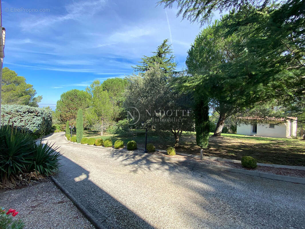 Maison à PLAN-D'ORGON