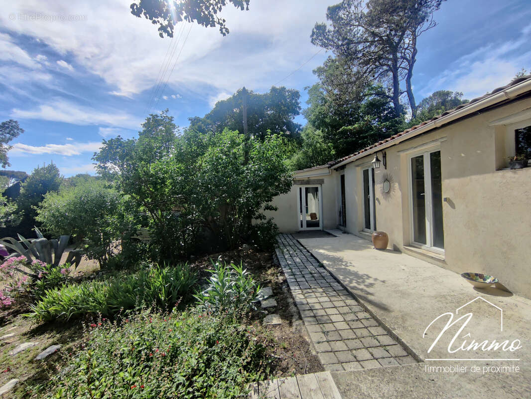 Exclusivite nimes proche castanet maison t4 terrain piscine - photo 17