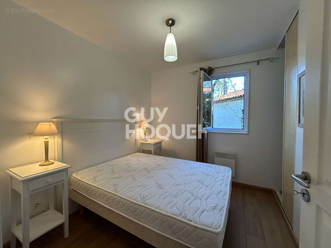 Maison à PARENTIS-EN-BORN