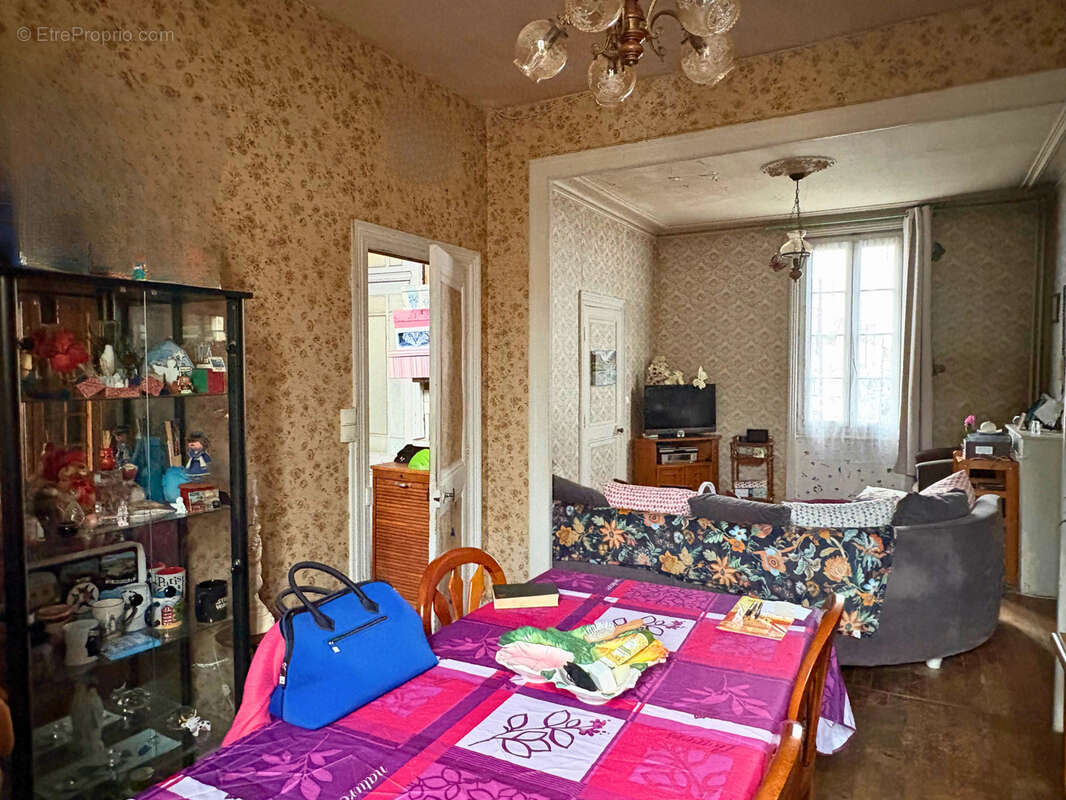 Maison à COGNAC