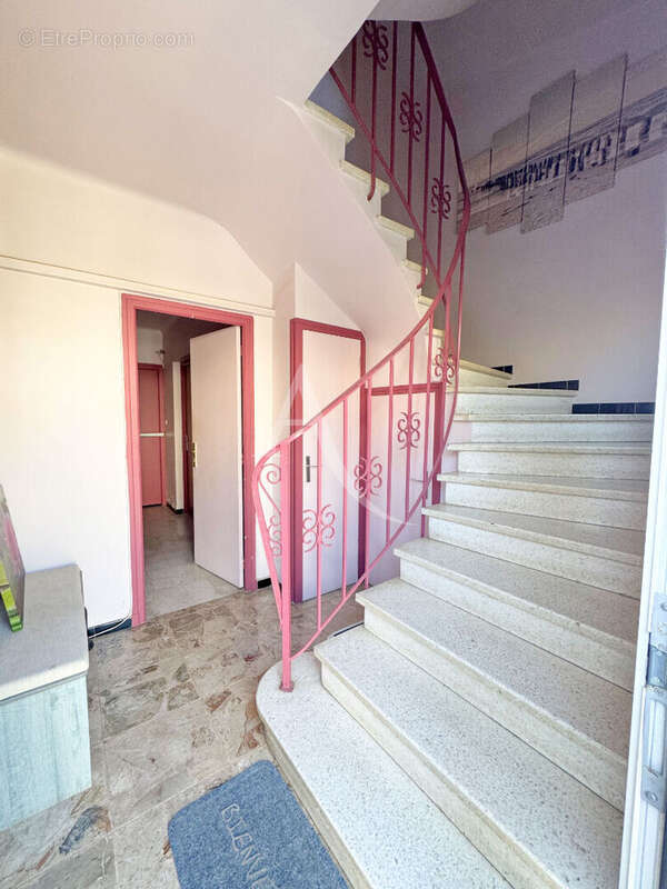Appartement à SAINT-CYPRIEN